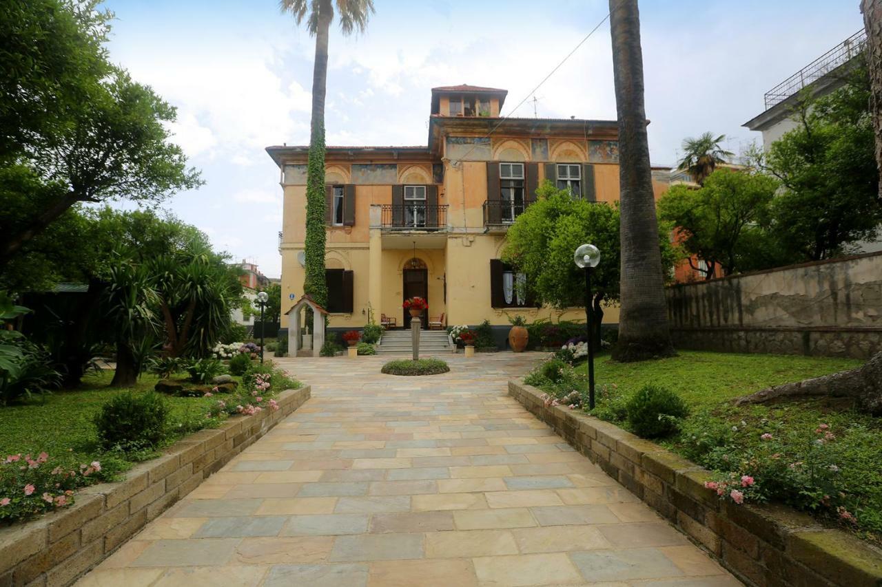 Villa Elide Vico Equense Buitenkant foto