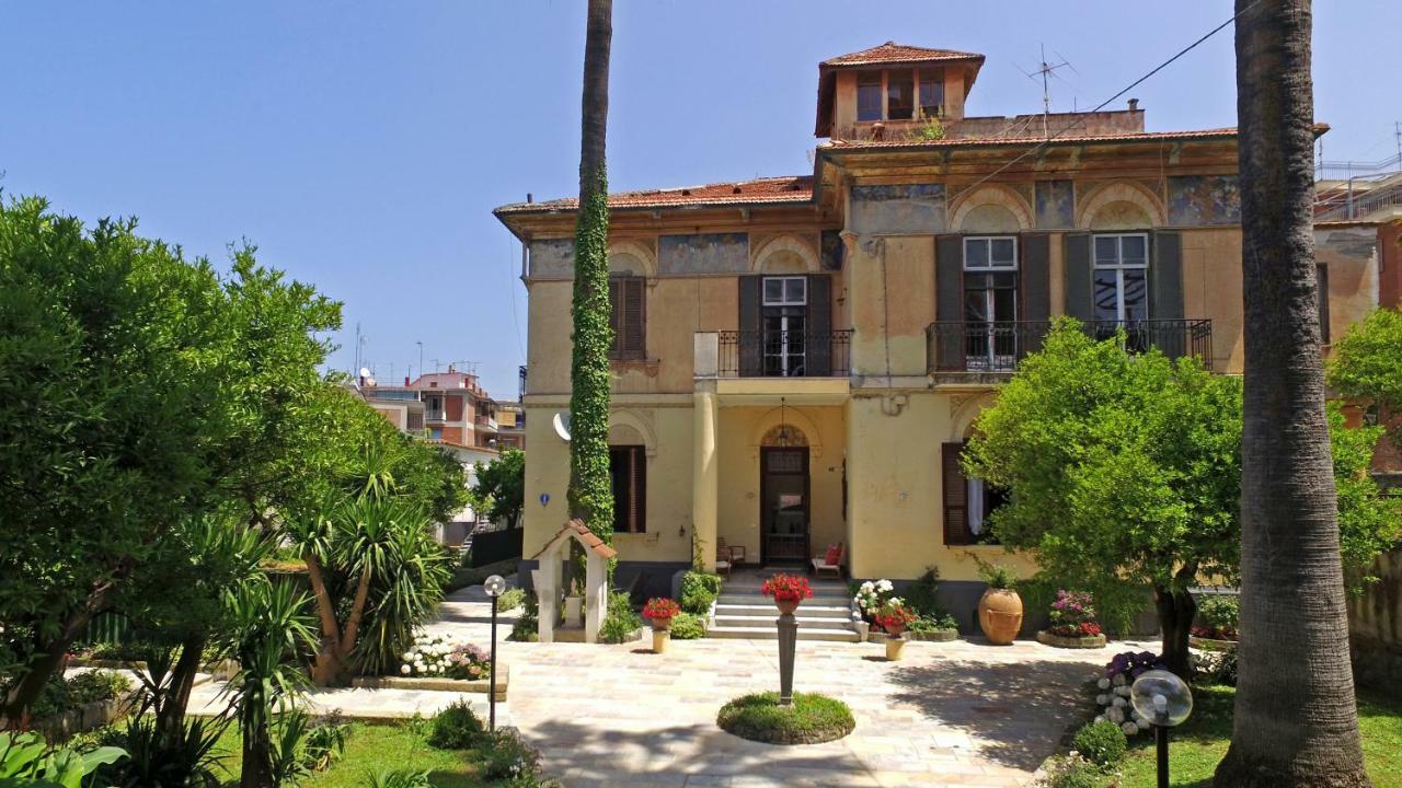 Villa Elide Vico Equense Buitenkant foto