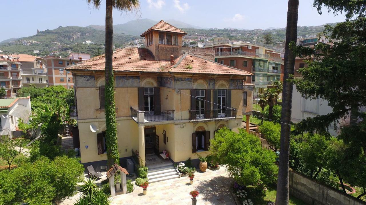 Villa Elide Vico Equense Buitenkant foto